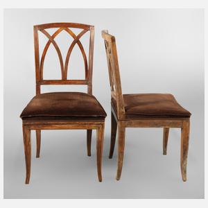 Zwei klassizistische Stühle