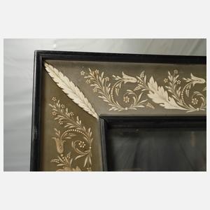 Klassizistischer Wandspiegel