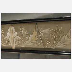 Klassizistischer Wandspiegel