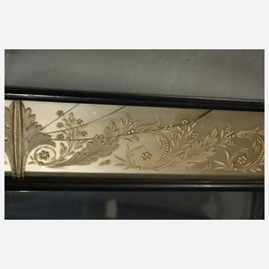 Klassizistischer Wandspiegel