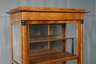 Vitrine Biedermeier