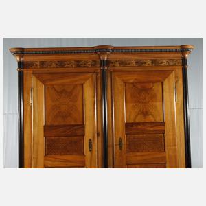 Ungewöhnlicher Hallenschrank Biedermeier