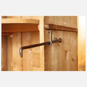 Ungewöhnlicher Hallenschrank Biedermeier