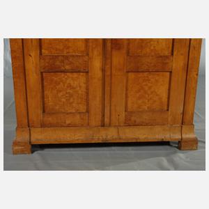 Wäscheschrank Biedermeier