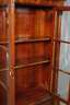 Säulenvitrine Biedermeier