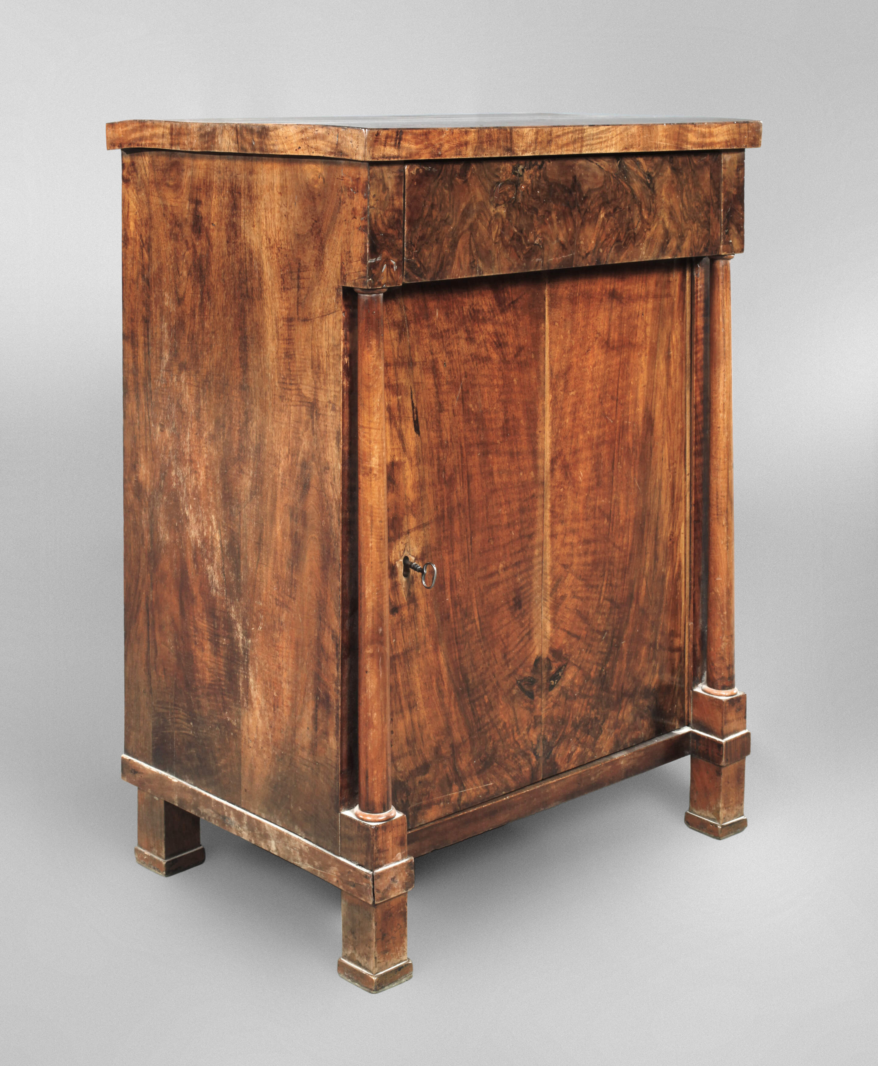 Halbschrank Biedermeier