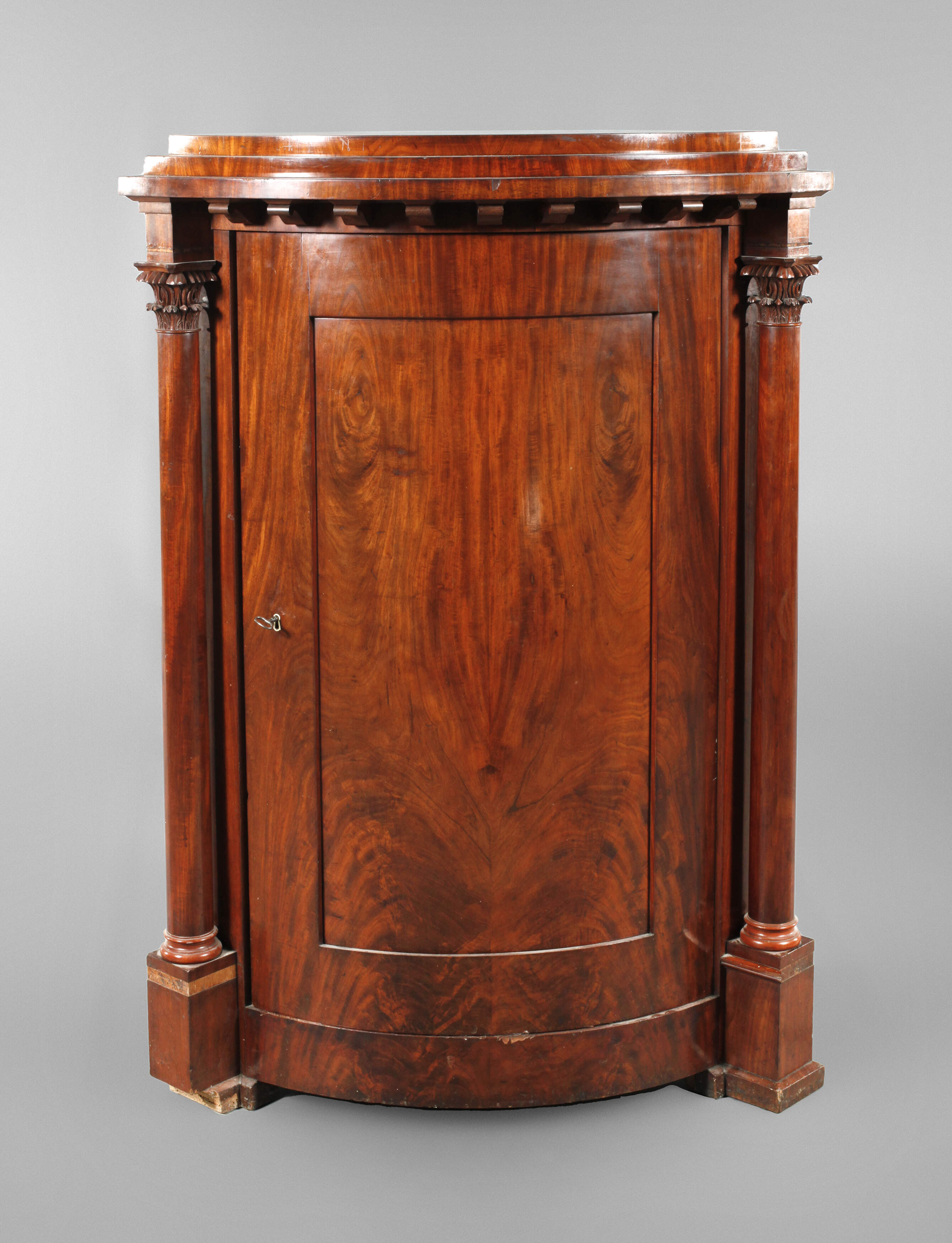 Eckschrank Biedermeier