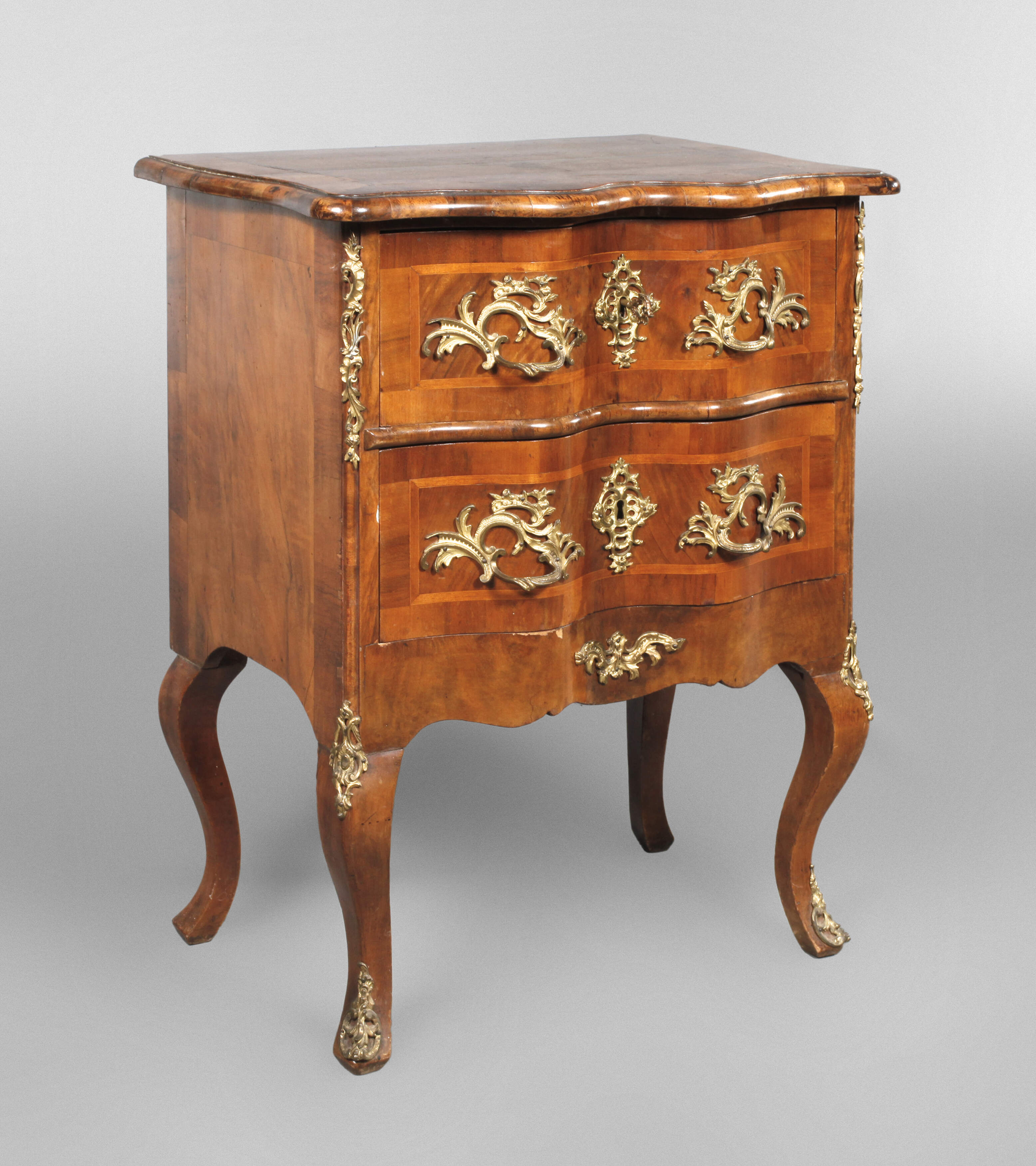 Kleine Kommode Neobarock