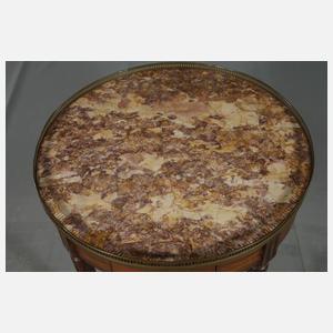 Tisch im Louis-Seize-Stil