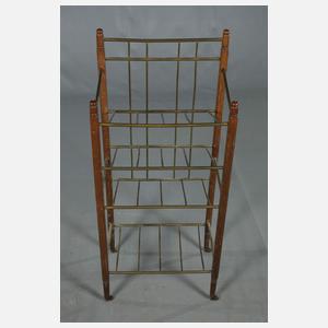 Zwei Zeitungsständer