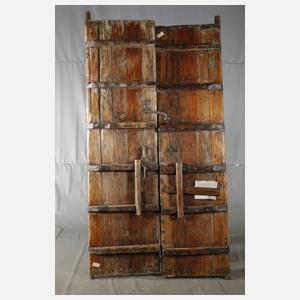 Paar große Türblätter