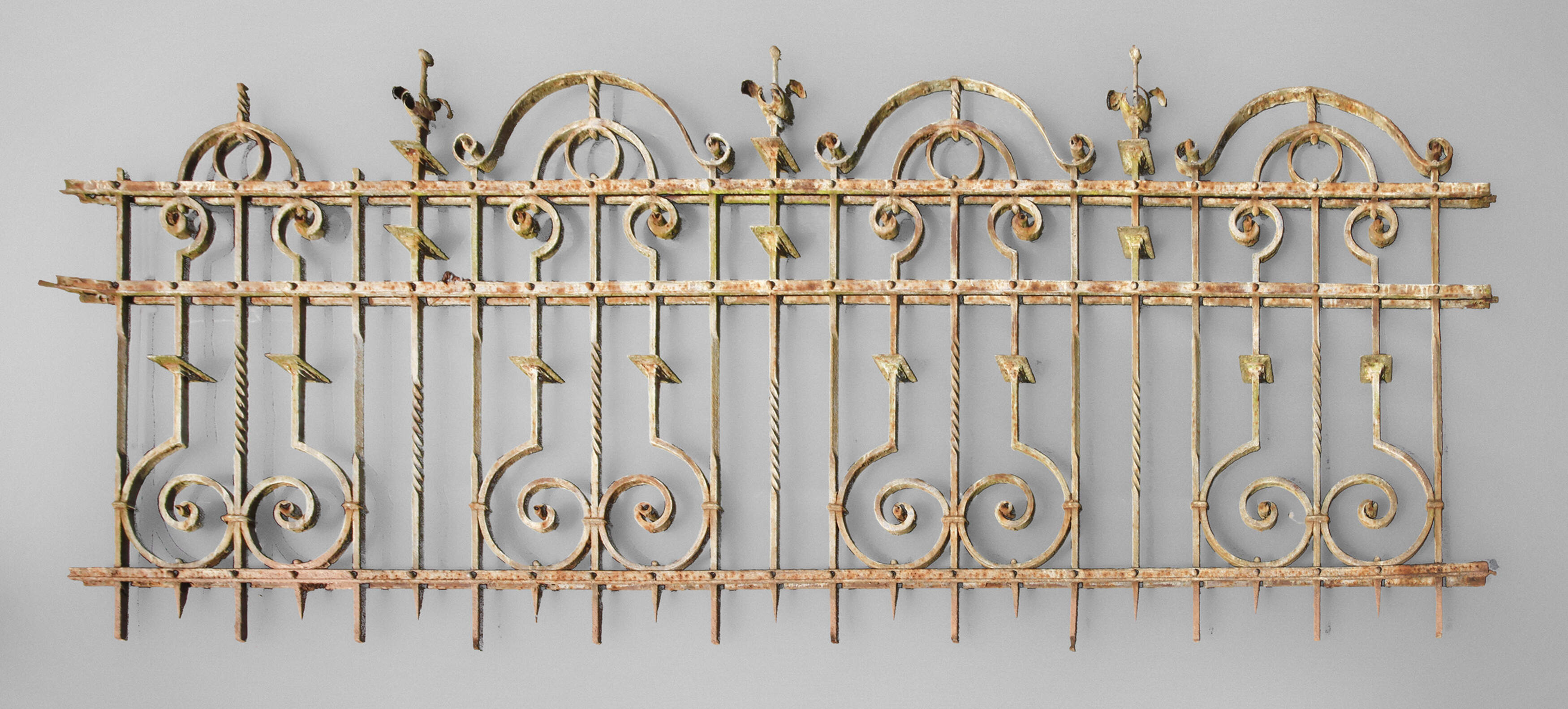 Prächtige Zaunanlage Schmiedeeisen