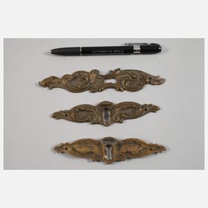 Satz barocke Kommodenbeschläge