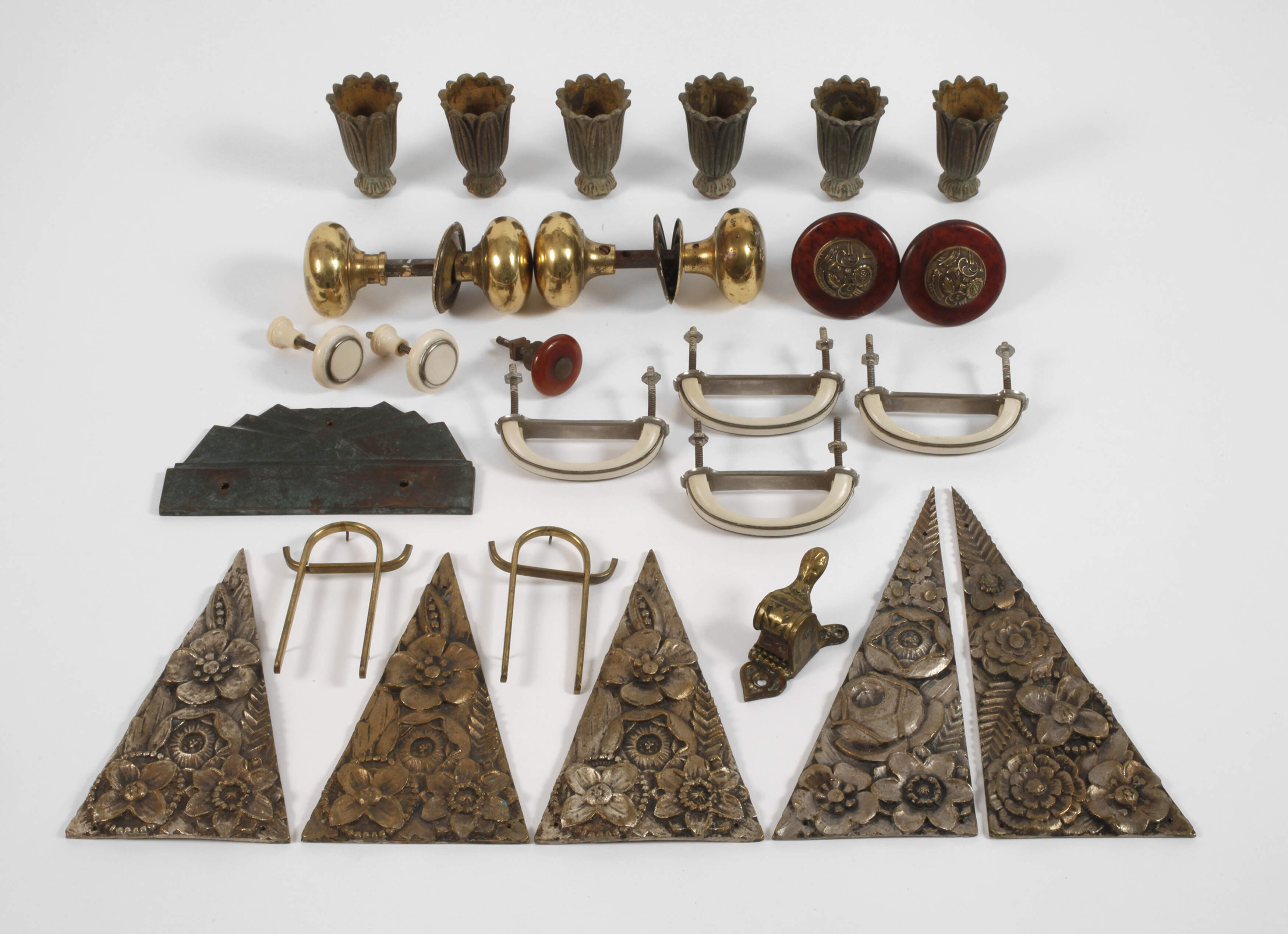 Konvolut Möbelbeschläge Art déco