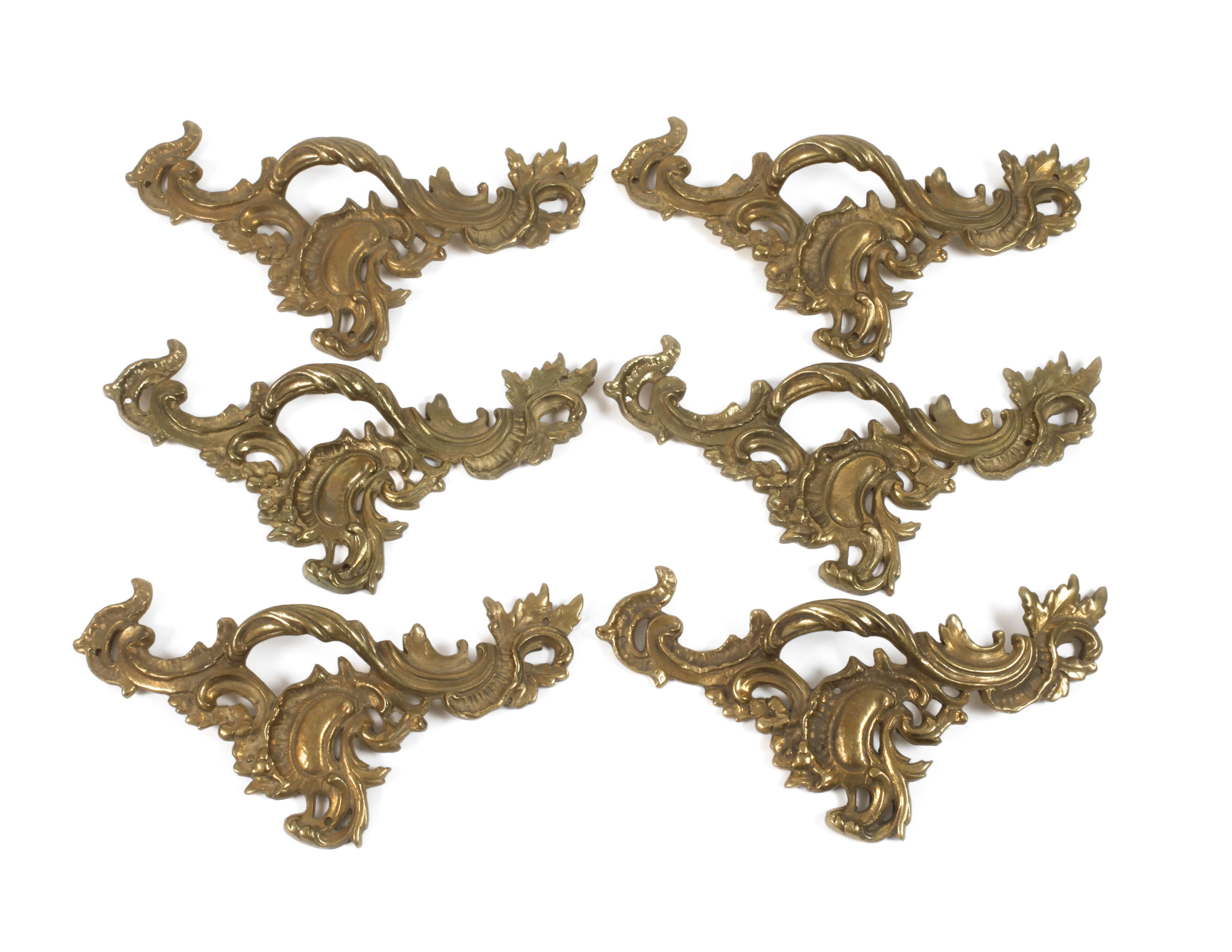 Sechs Kommodenbeschläge Rokoko