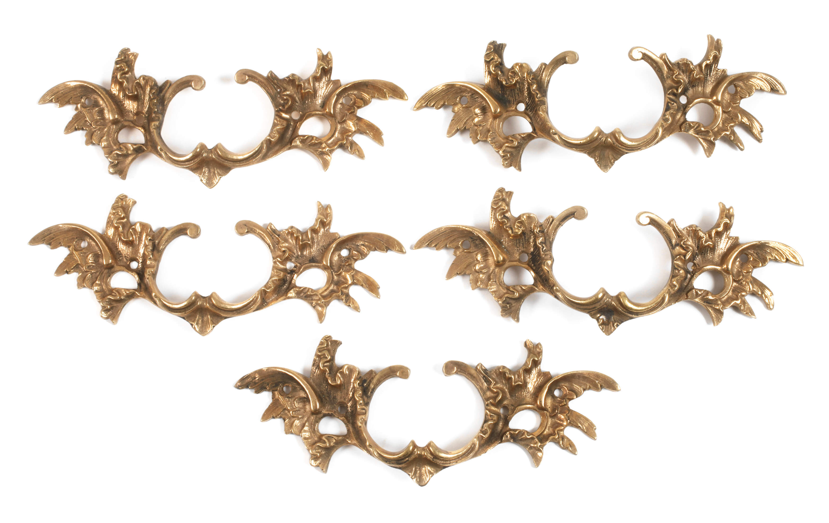 Fünf barocke Kommodenbeschläge