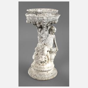 Schale mit figürlichem Fuß