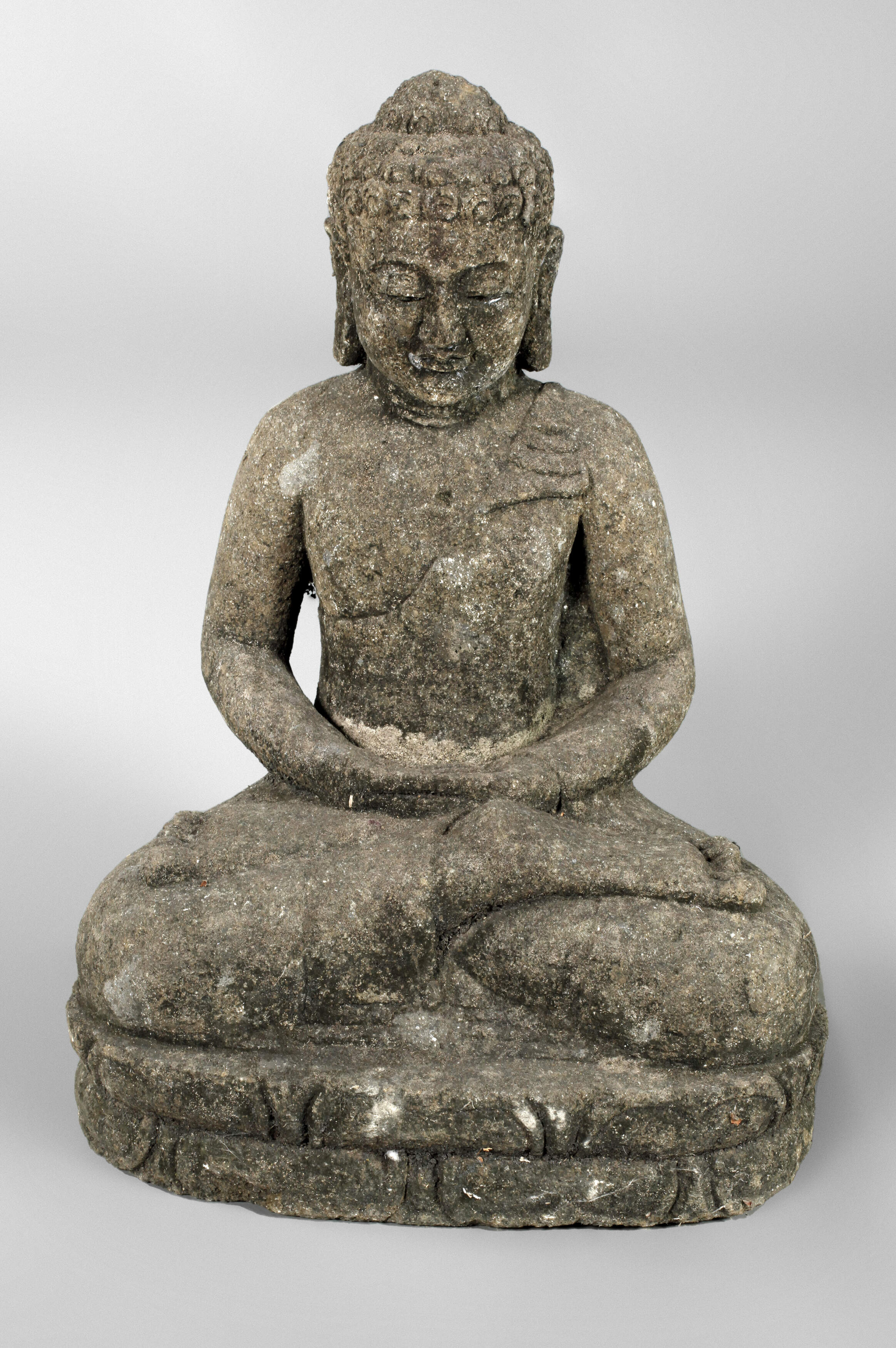 Gartenfigur sitzender Buddha