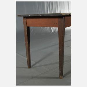 Übergroßer Arbeitstisch