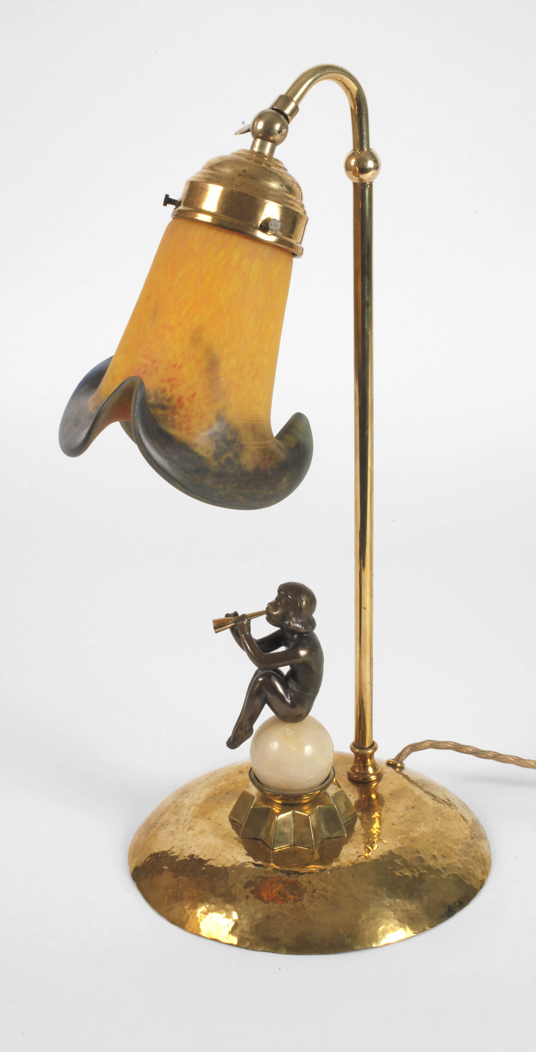 Figürliche Tischlampe