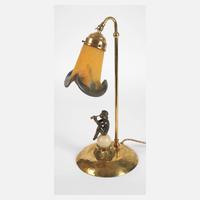 Figürliche Tischlampe111