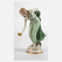 Meissen "Kugelspielerin"111