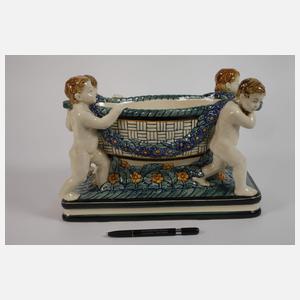 Karlsruhe Jardiniere mit vier Putten