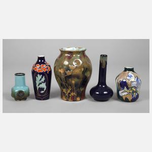 Fünf kleine Vasen Jugendstil