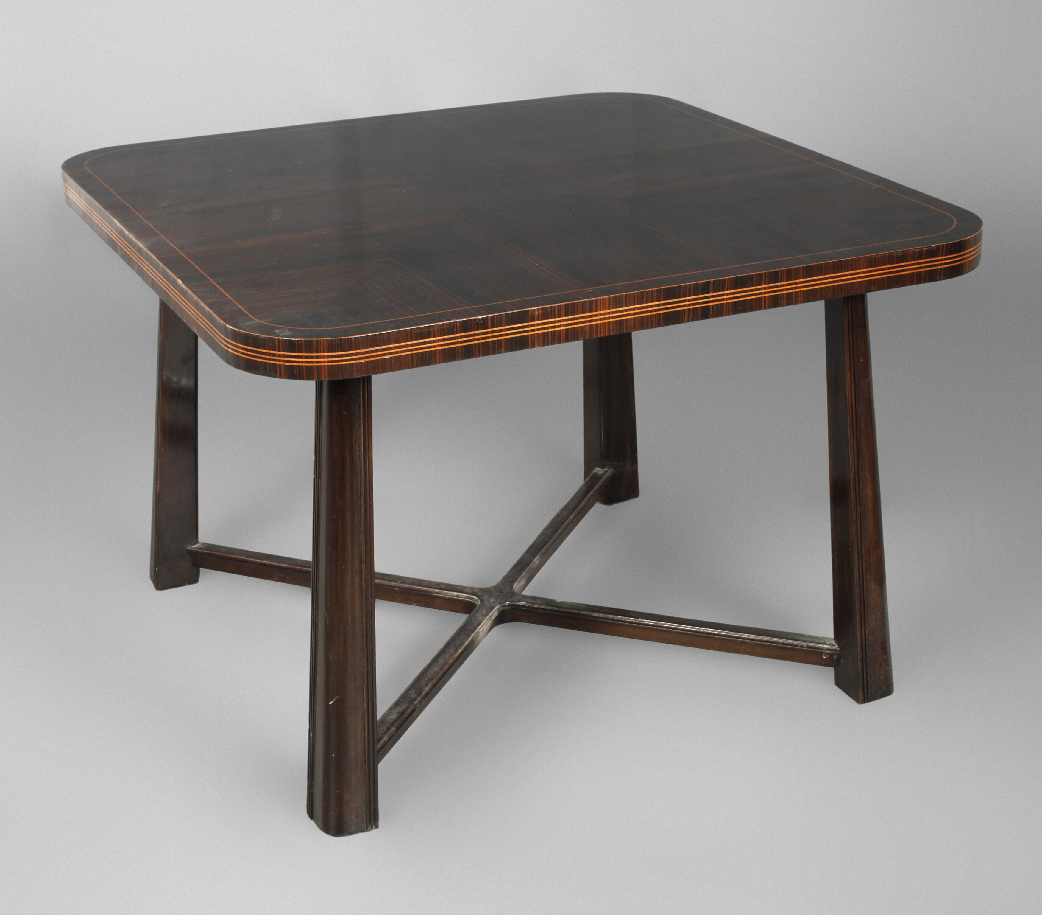 Tisch Art déco