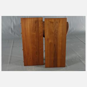 Großer ausziehbarer Esstisch