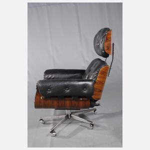 Lounge-Chair und Ottomane