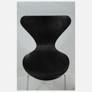 Paar Stühle Serie 7