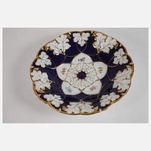 Meissen Prunkschale Streublümchendekor