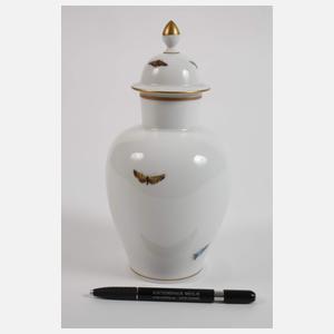 Meissen Urnenvase Vogelmalerei mit Insekten