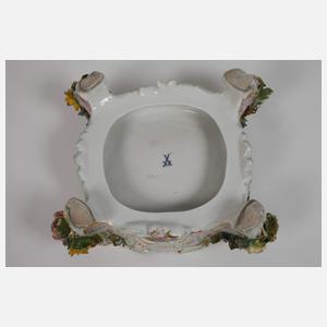 Meissen Podest für "Potpourri mit Amoretten"