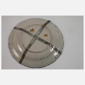 Vier Fayenceteller Blaumalerei