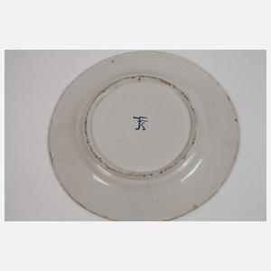 Teller und Deckeldose Fayence