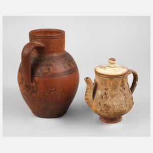 Zwei Keramikgefäße