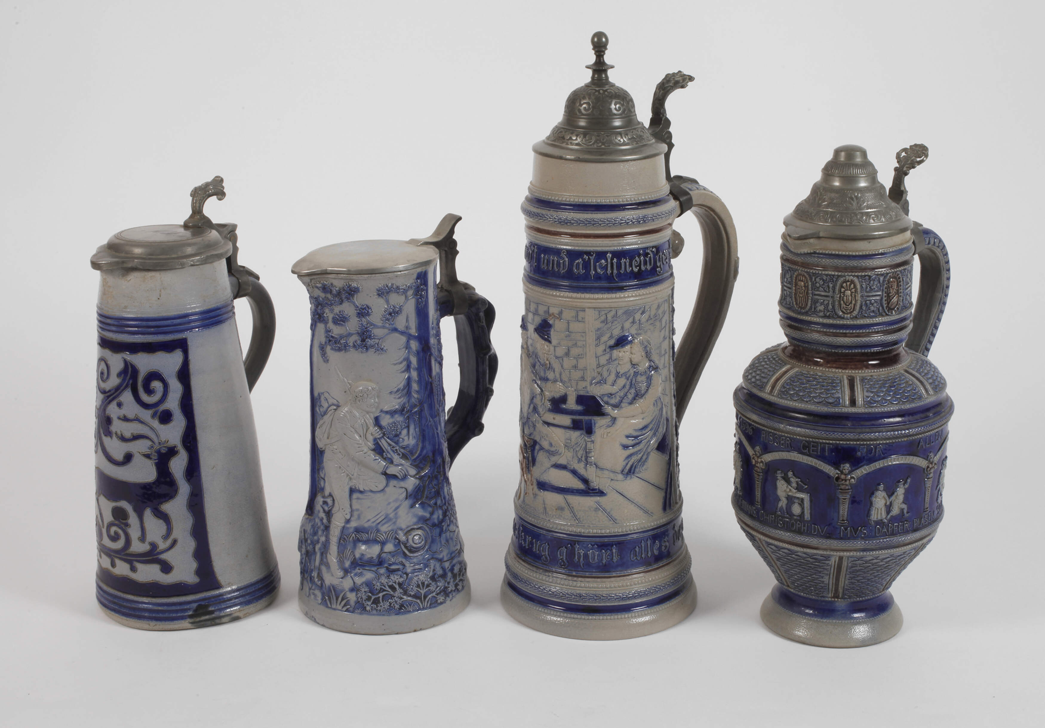 Vier Steinzeugkrüge Historismus