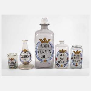 Fünf barocke Apothekergefäße