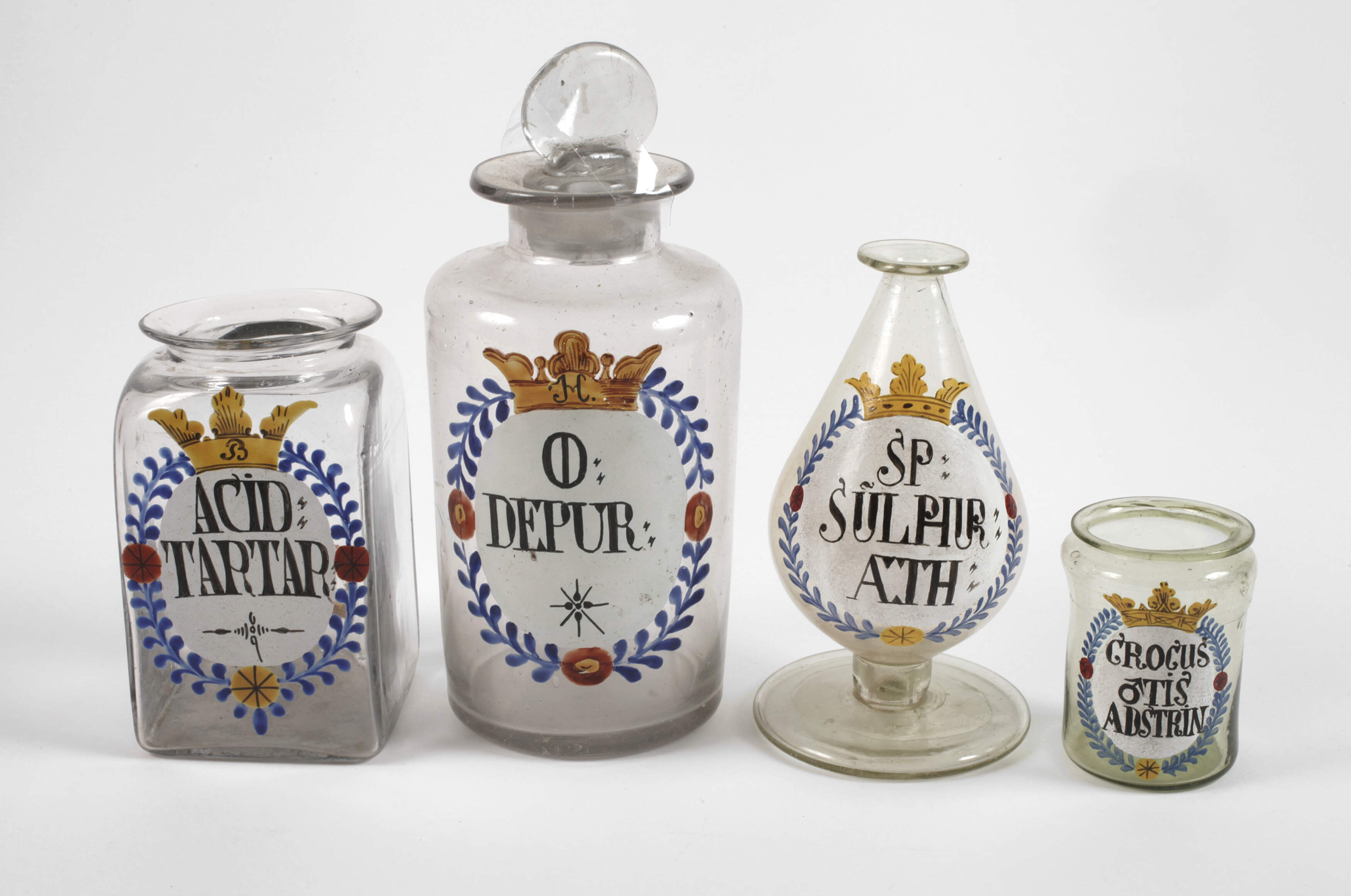 Vier barocke Apothekergefäße