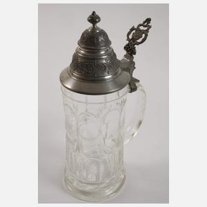 Fünf Bierkrüge mit Zinndeckeln Historismus