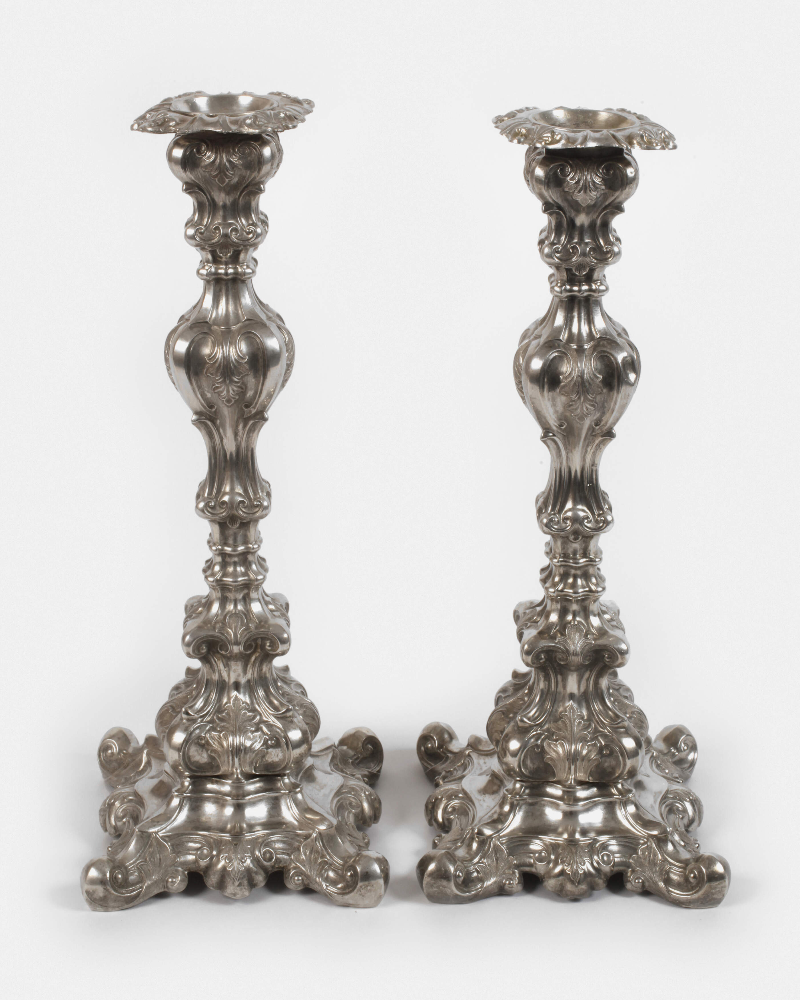 Zwei Kerzenleuchter Silber