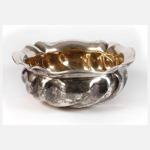 Schale im Barockstil