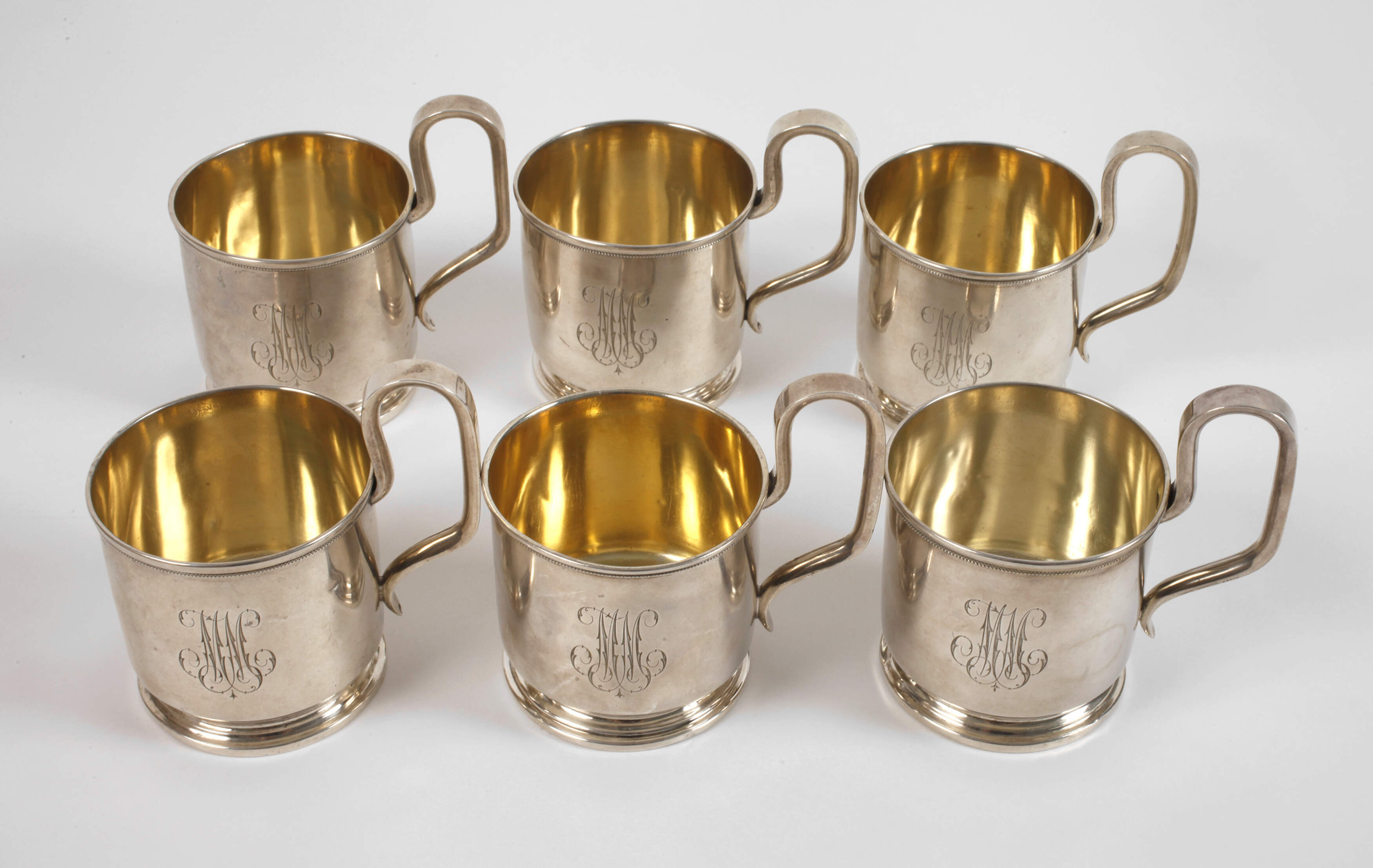 Sechs Teeglashalter Russland