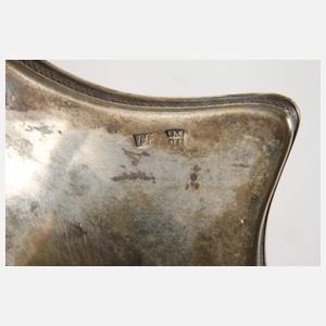 Klassizistische Henkelschale