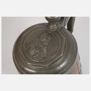 Übergroßer Daubenkrug