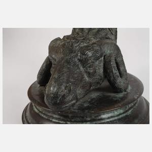 Bronzevase als Rhyton