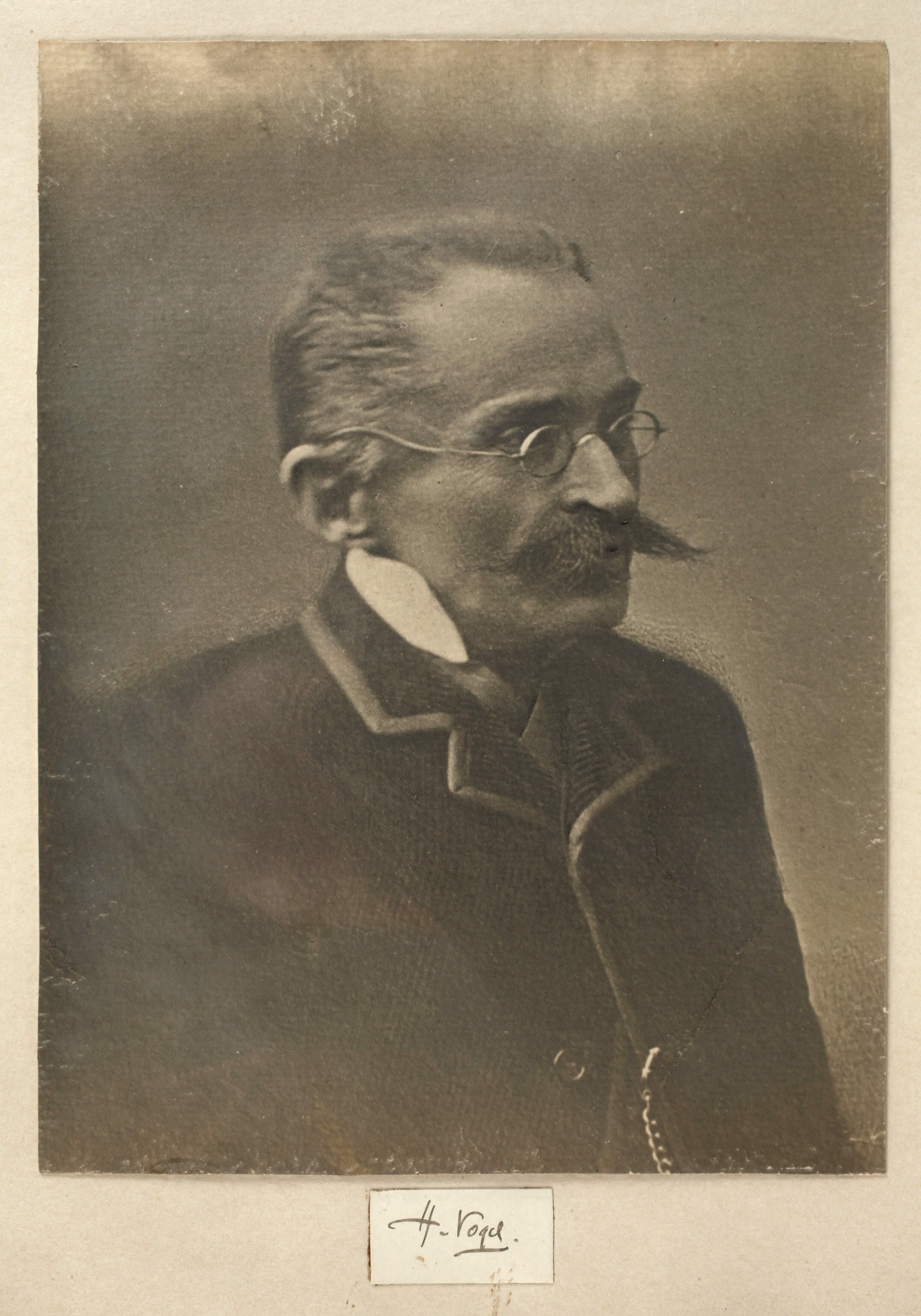 Hermann Vogel, Portraitfoto