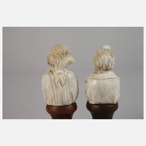 Zwei figürliche Schnitzereien